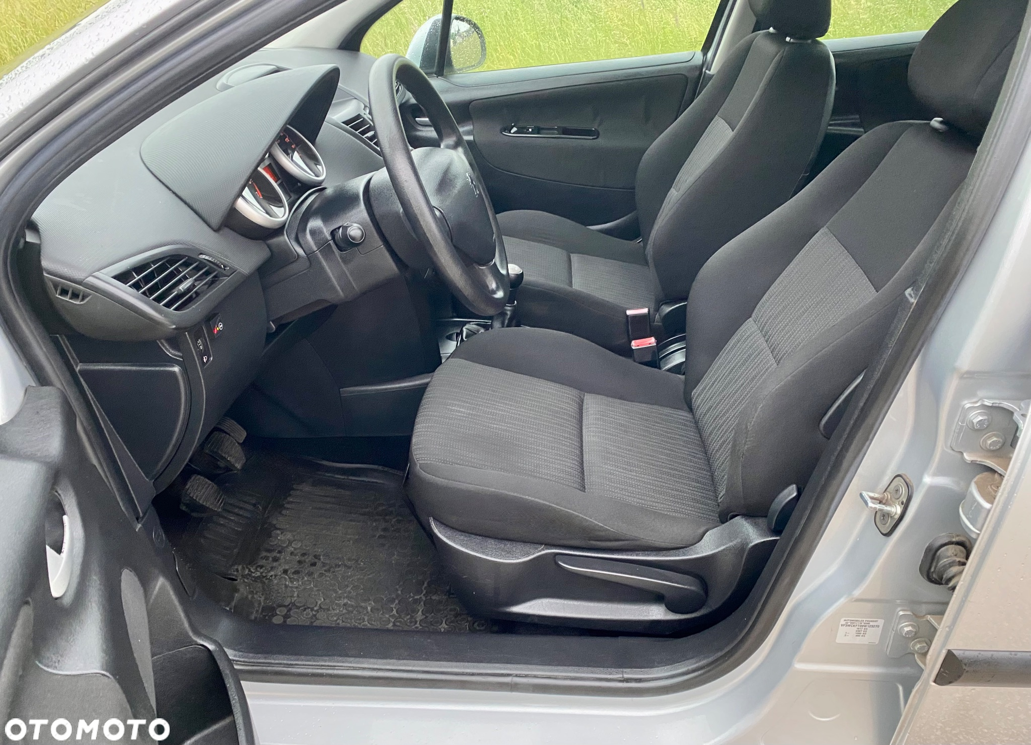 Peugeot 207 1.4 Trendy - 22