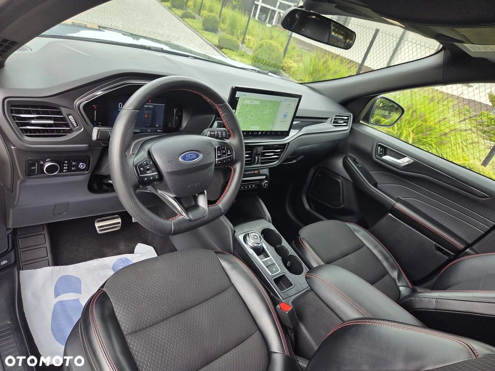 Ford Kuga - 4