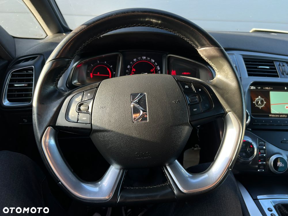 Citroën DS5 BlueHDi 180 SportChic - 17