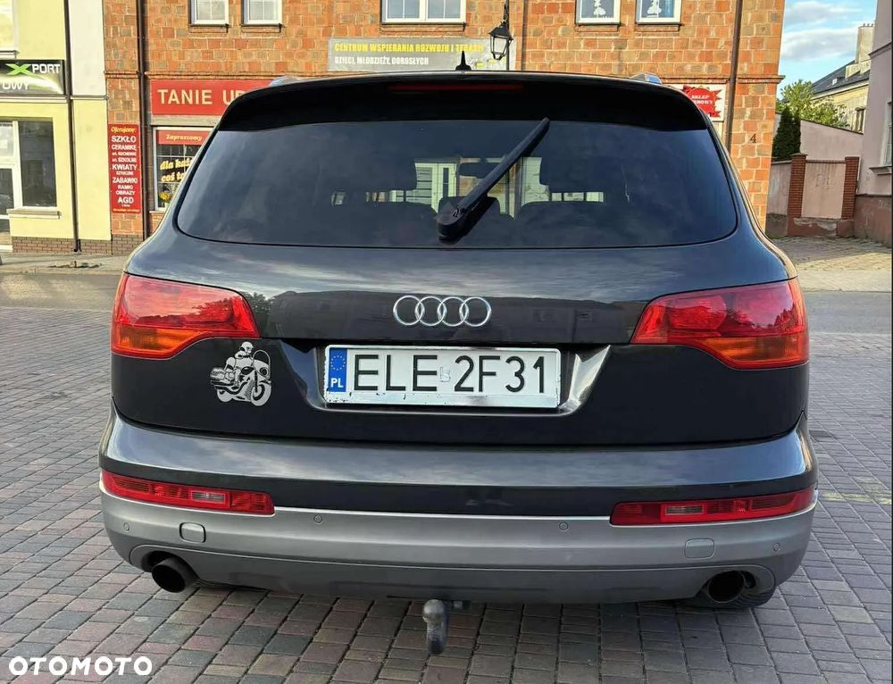 Audi Q7 - 4