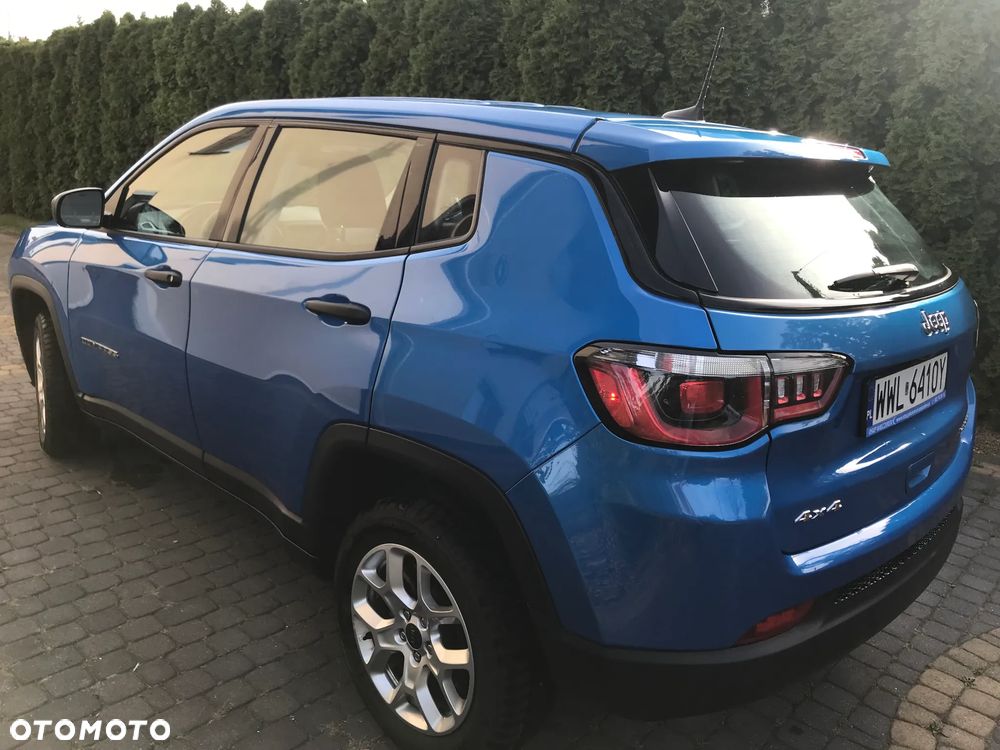 Jeep Compass - 8