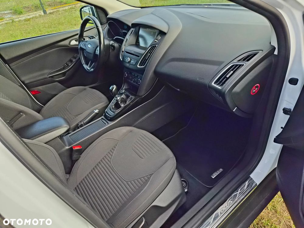 Ford Focus 1.5 TDCi Titanium - 11