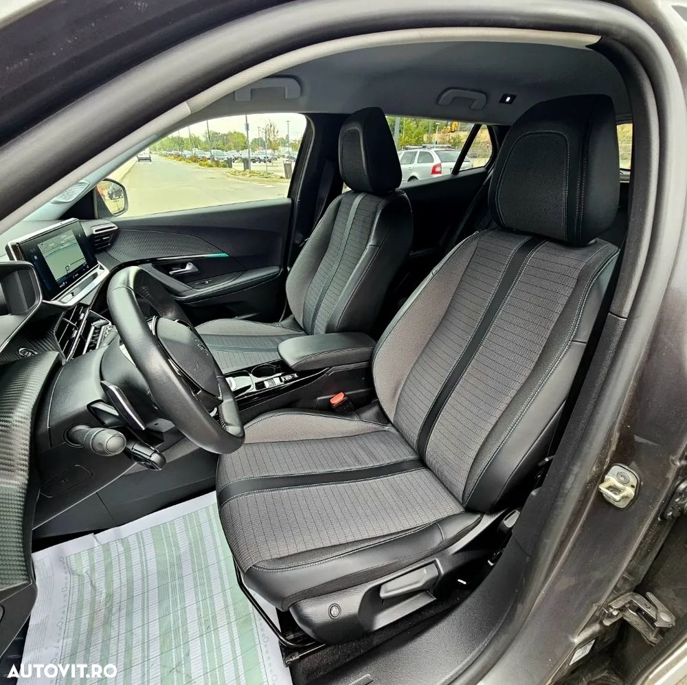 Peugeot 2008 - 10