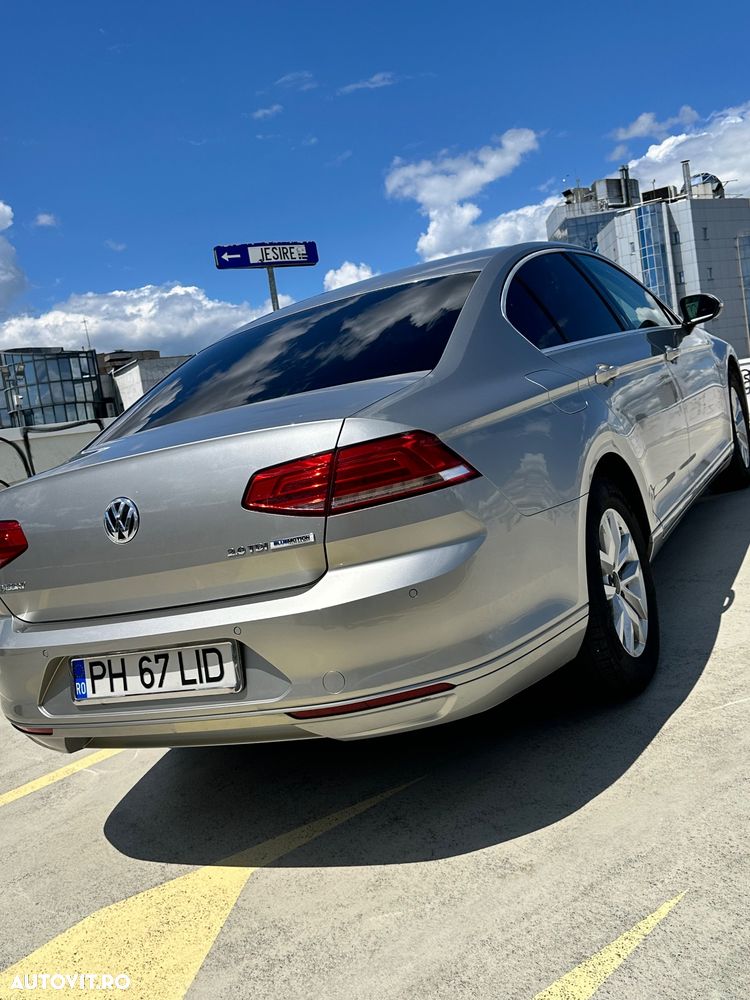 Volkswagen Passat 2.0 TDI Comfortline - 4