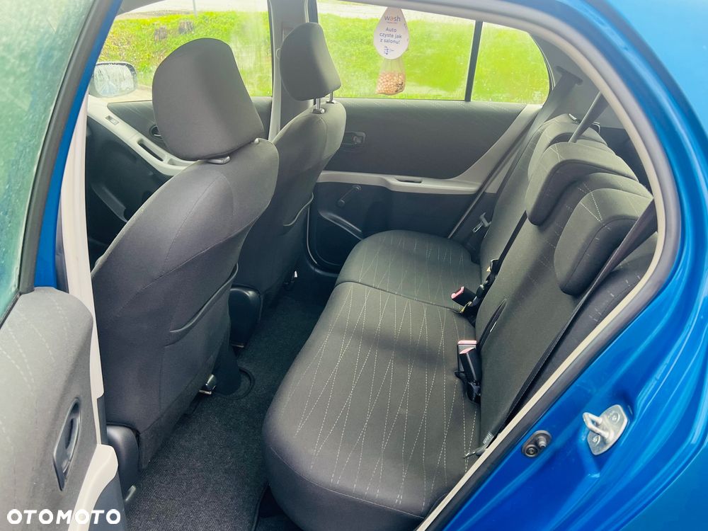 Toyota Yaris 1.0 VVT-i Sol - 13