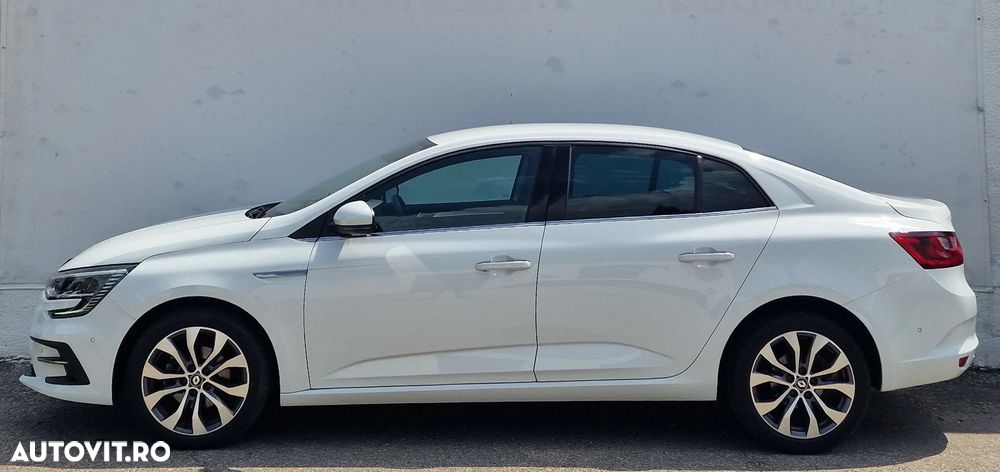 Renault Megane TCe EDC Intens - 9