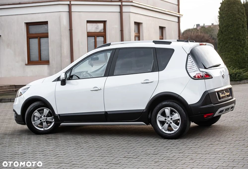 Renault Scenic 1.2 TCE Energy Bose - 10