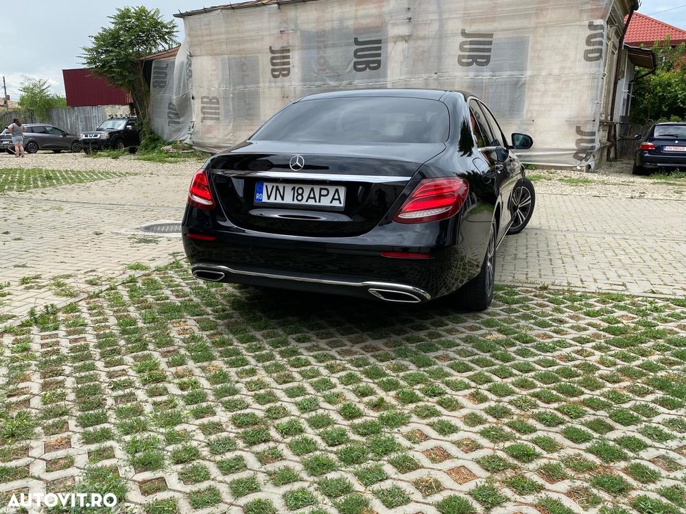 Mercedes-Benz E 220 d Aut. - 14
