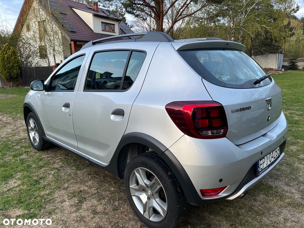 Dacia Sandero TCe 90 Laureate - 9