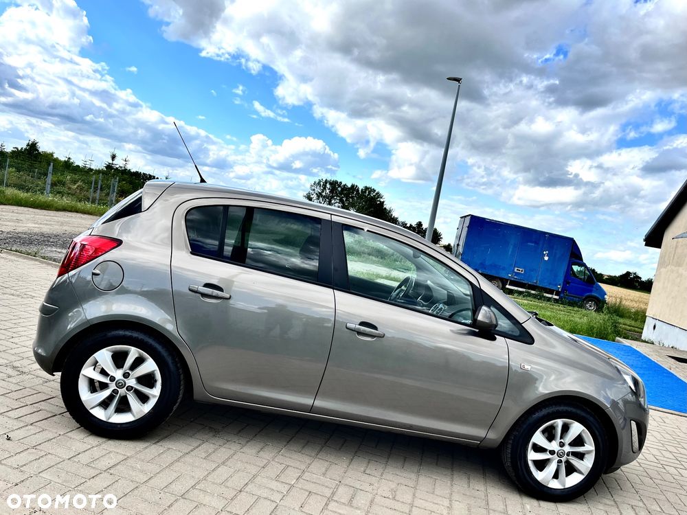 Opel Corsa 1.4 16V Energy - 6