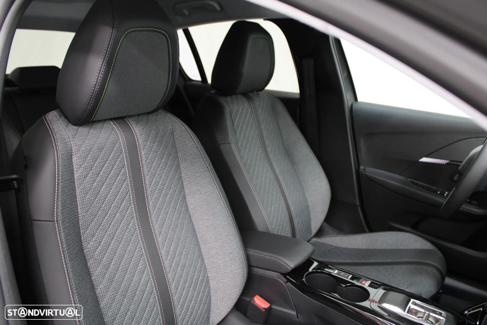 Peugeot e-208 50 kWh Allure - 20