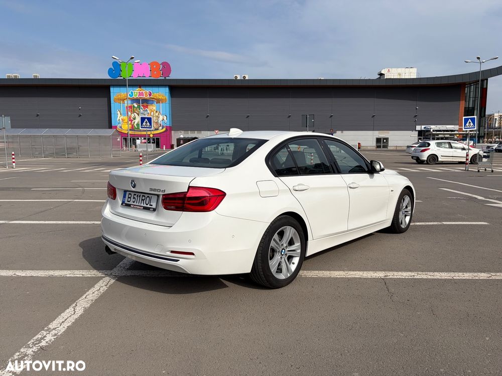 BMW Seria 3 320d Aut. Sport Line - 12