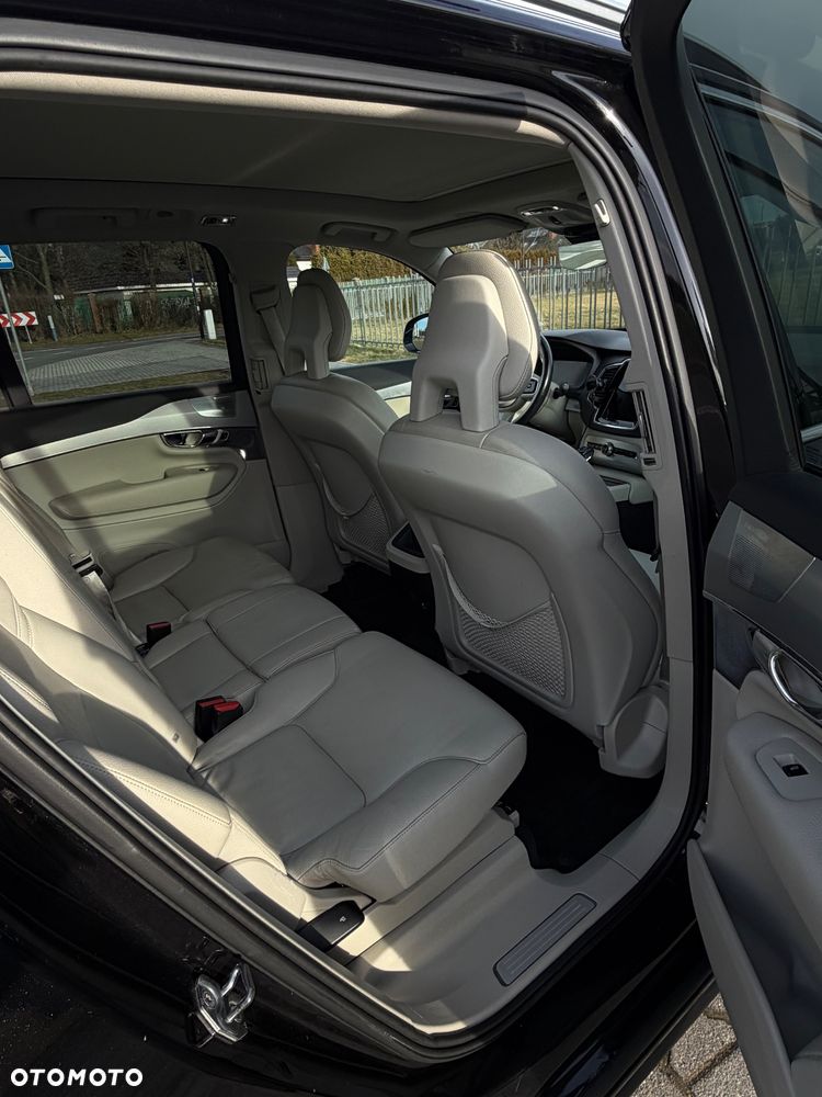 Volvo XC 90 D5 AWD Momentum - 15