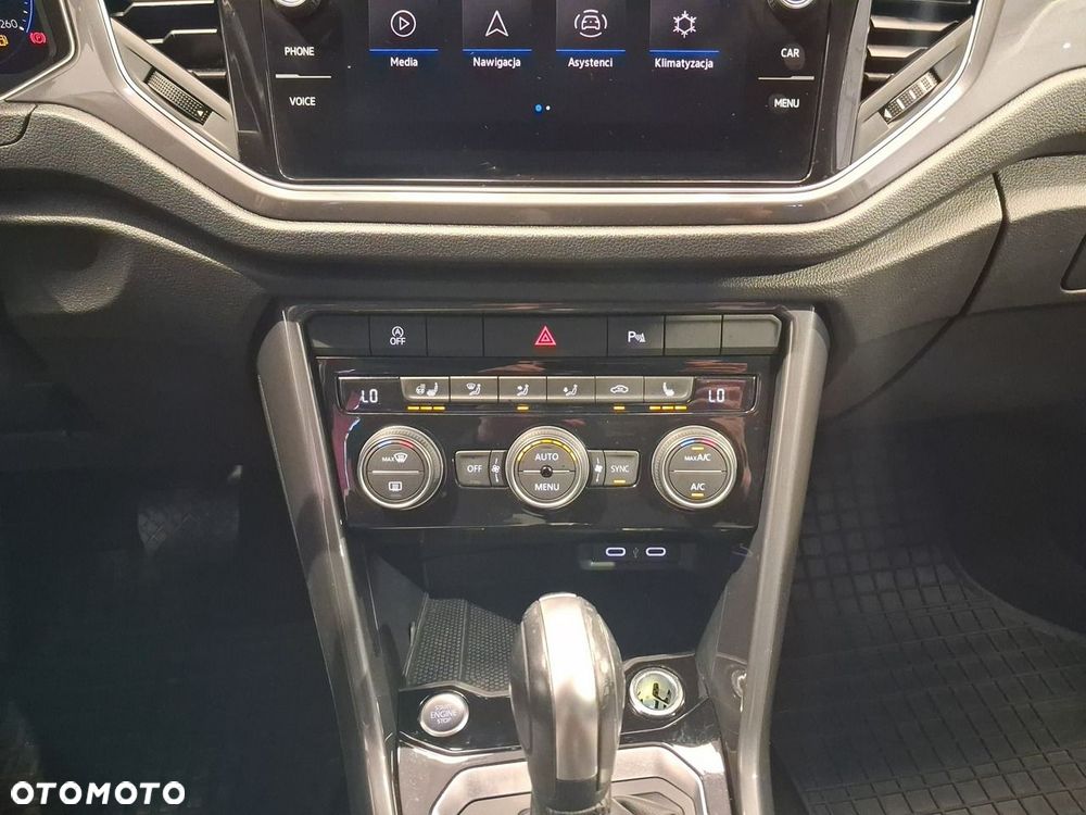 Volkswagen T-Roc - 21