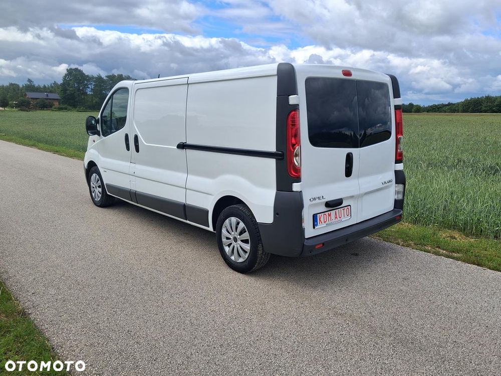 Opel Vivaro - 13
