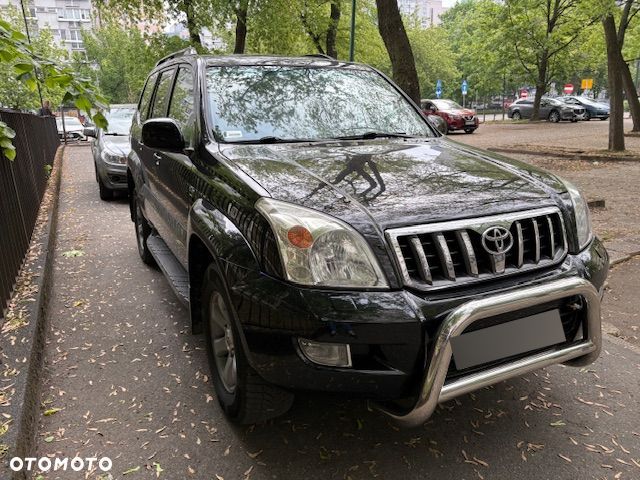 Toyota Land Cruiser - 2