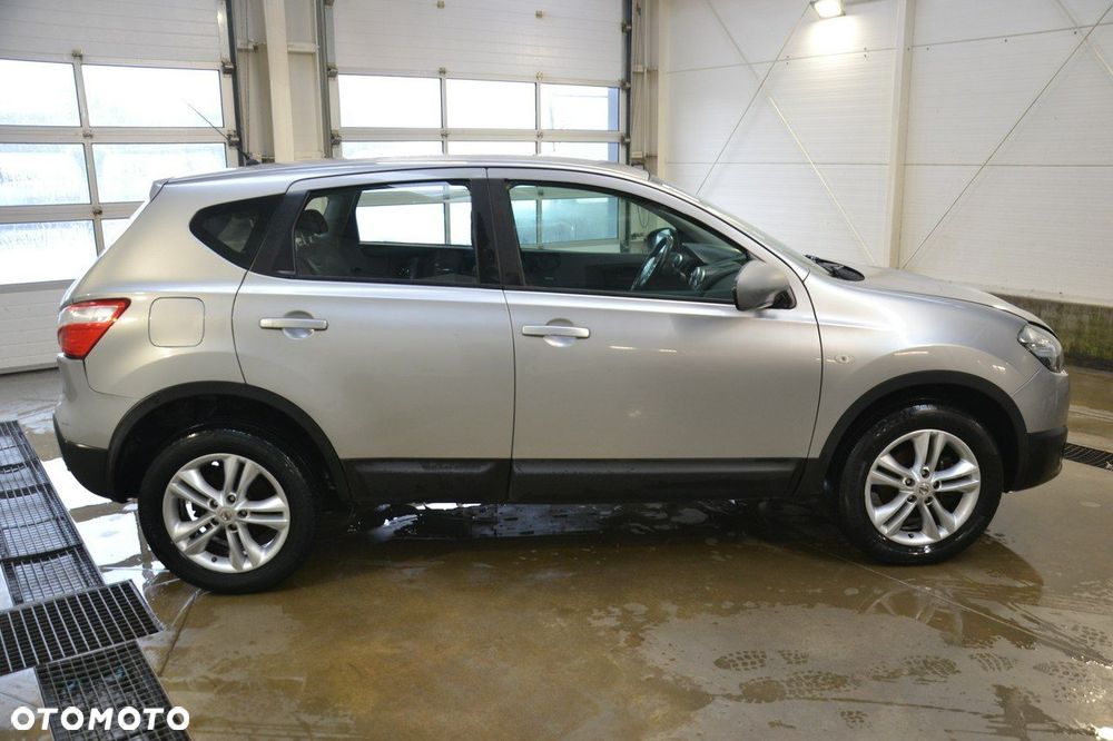 Nissan Qashqai - 8