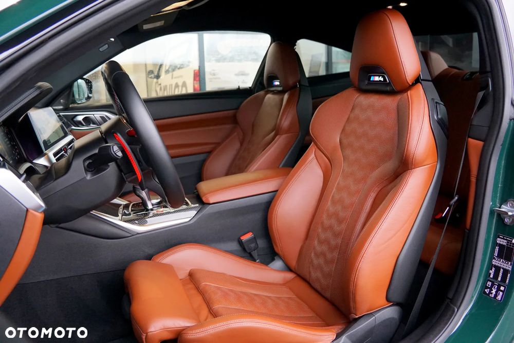 BMW M4 Competition M xDrive - 21