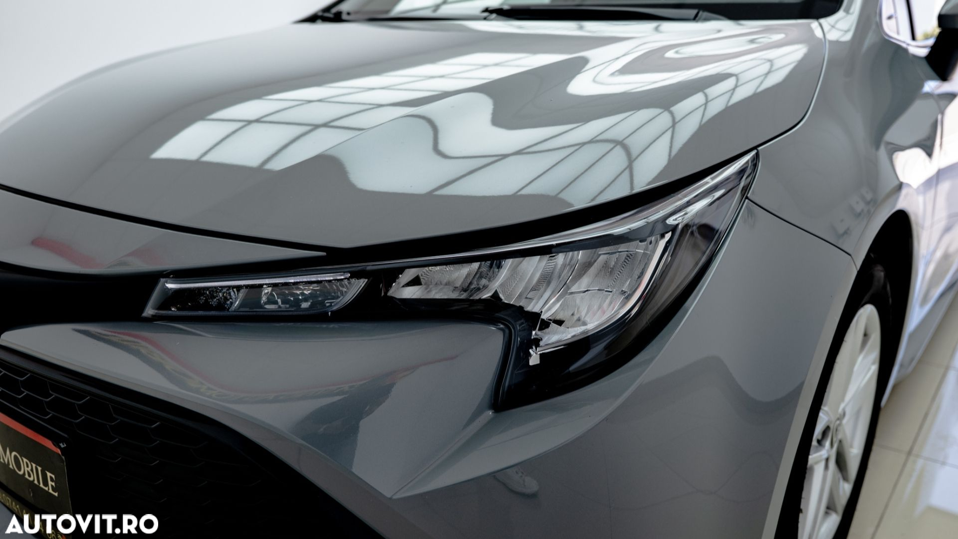 Toyota Corolla 1.8 Hybrid Touring Sports Business Edition - 10