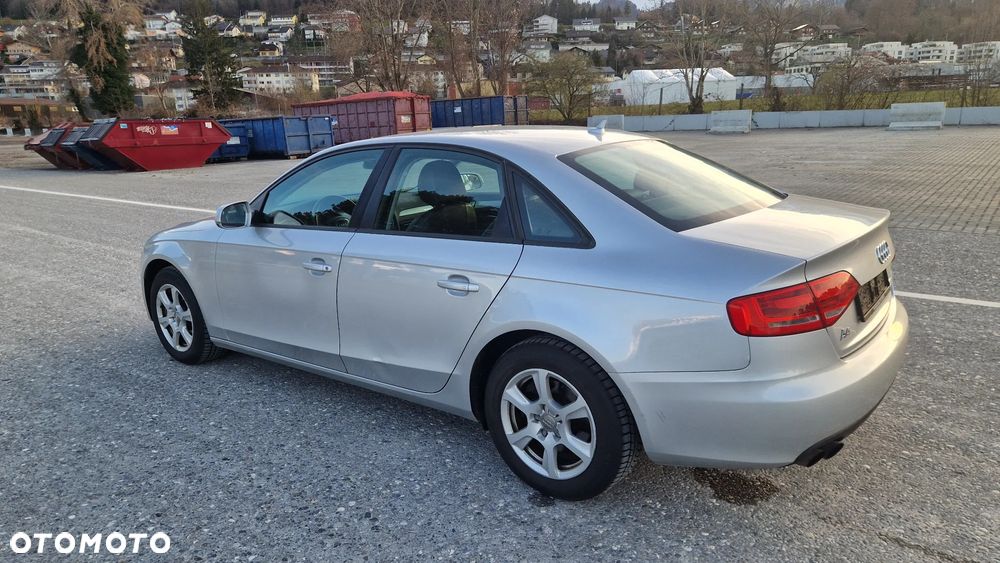 Audi A4 Limousine 2.0 TFSI quattro S tronic Ambiente - 5