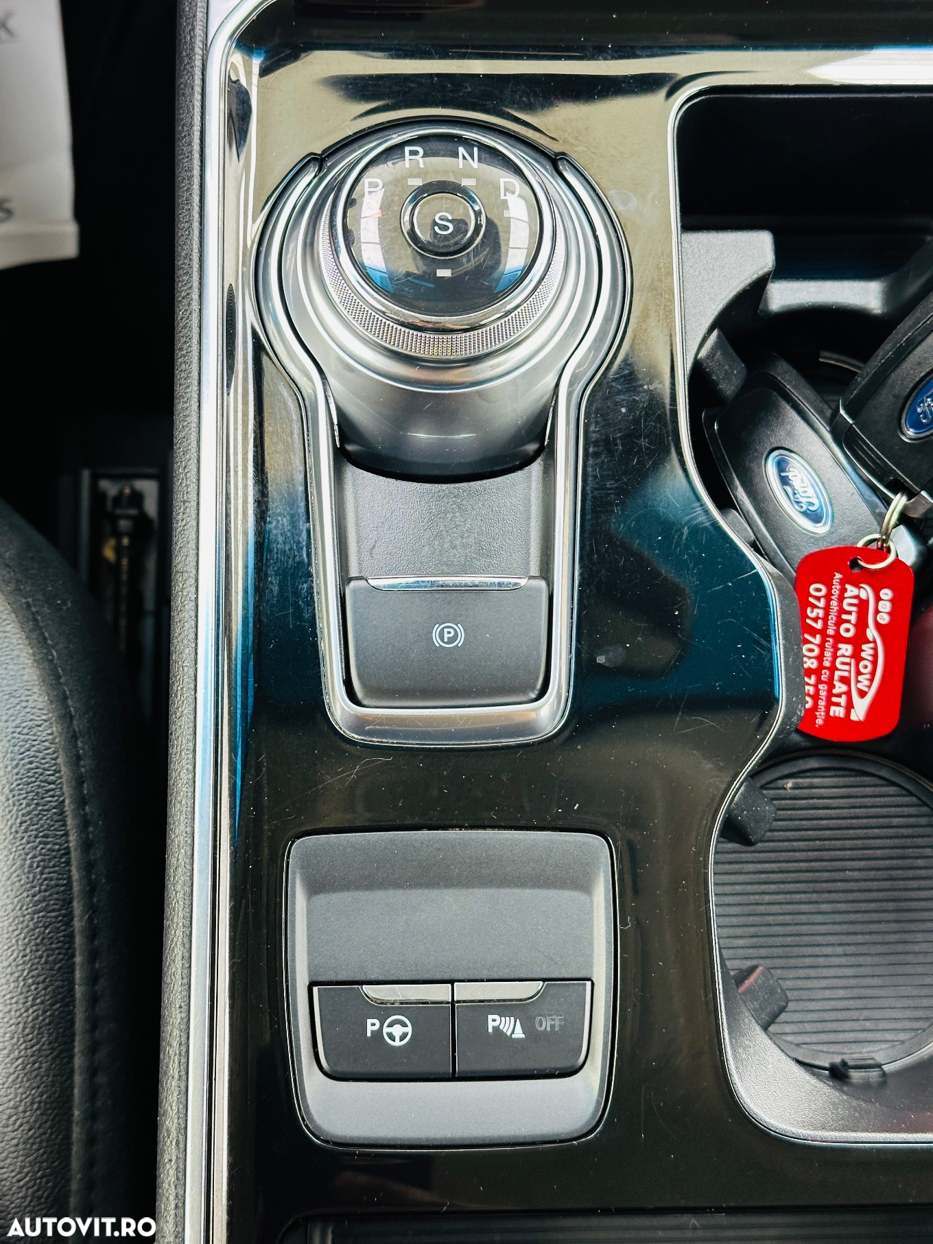 Ford Edge - 28