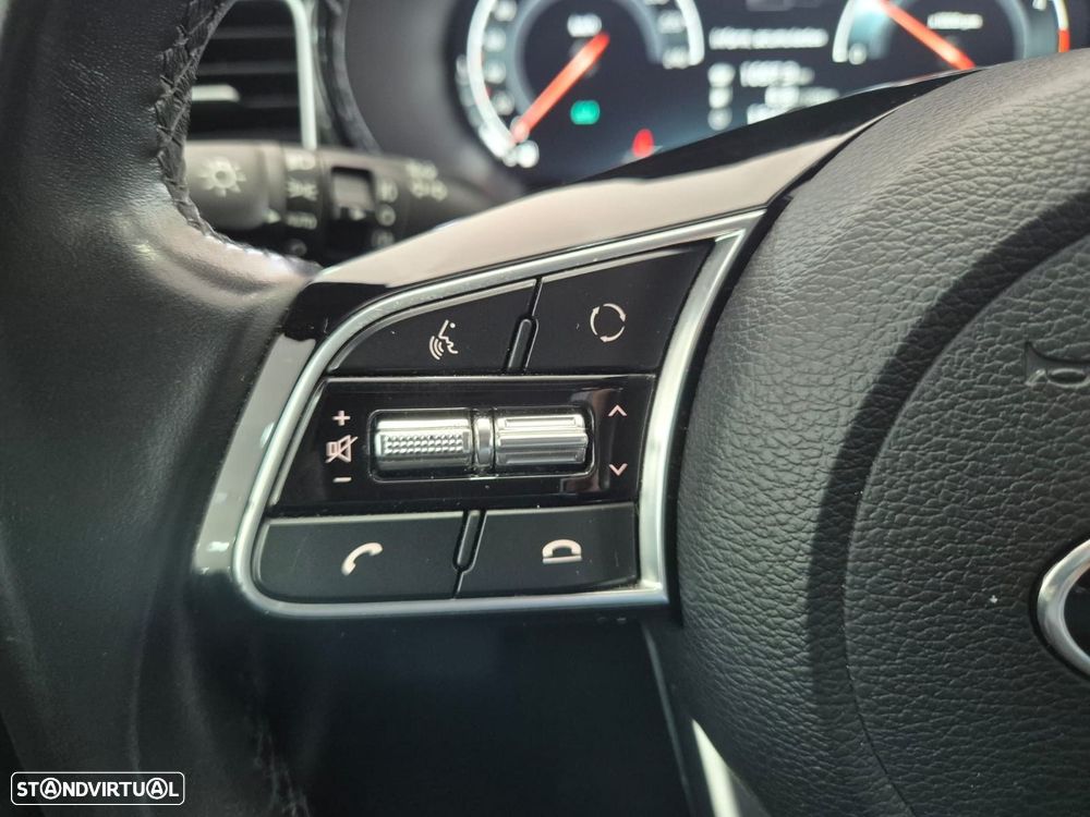 Kia XCeed 1.6 CRDi MHEV Drive - 14