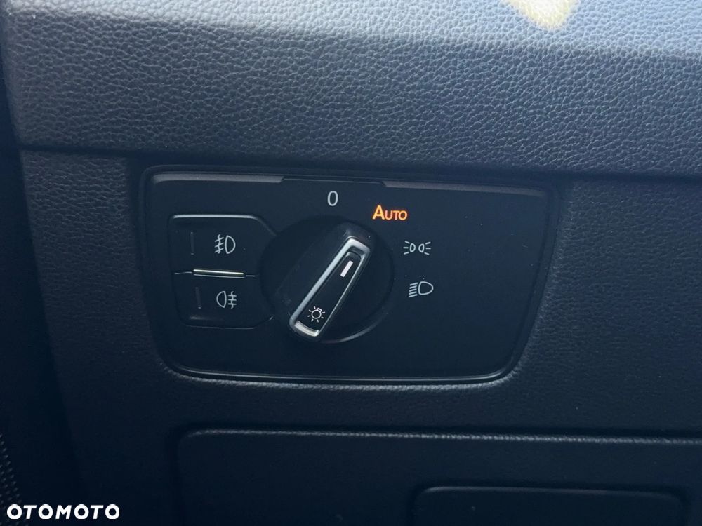 Volkswagen Passat 1.8 TSI BMT Highline DSG - 11