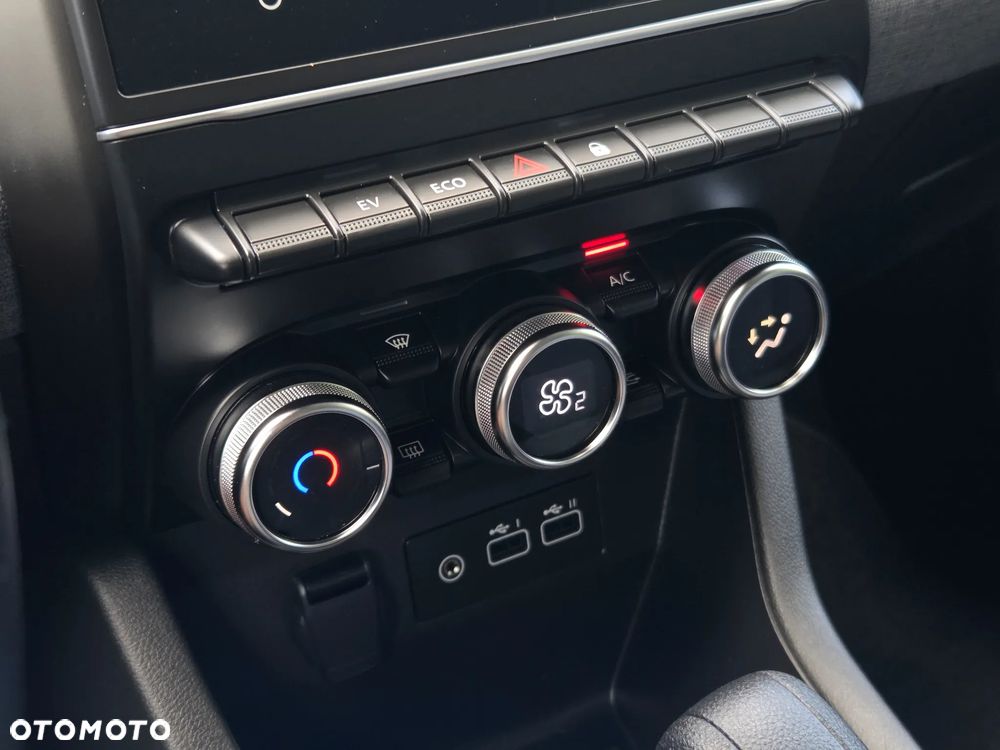 Renault Clio 1.6 E-TECH Full Hybrid 145 Techno - 31