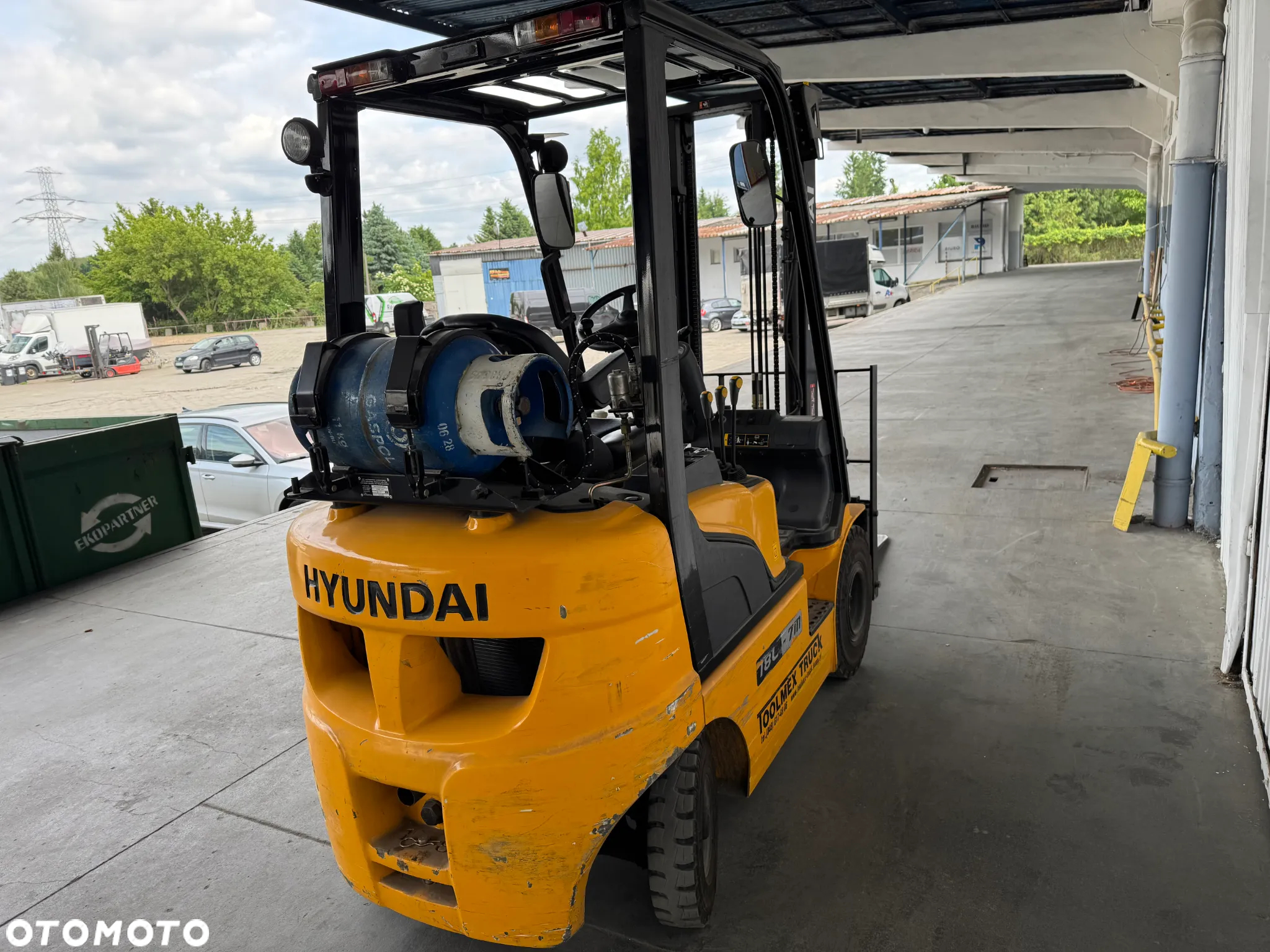 Hyundai 18L-7M - 6