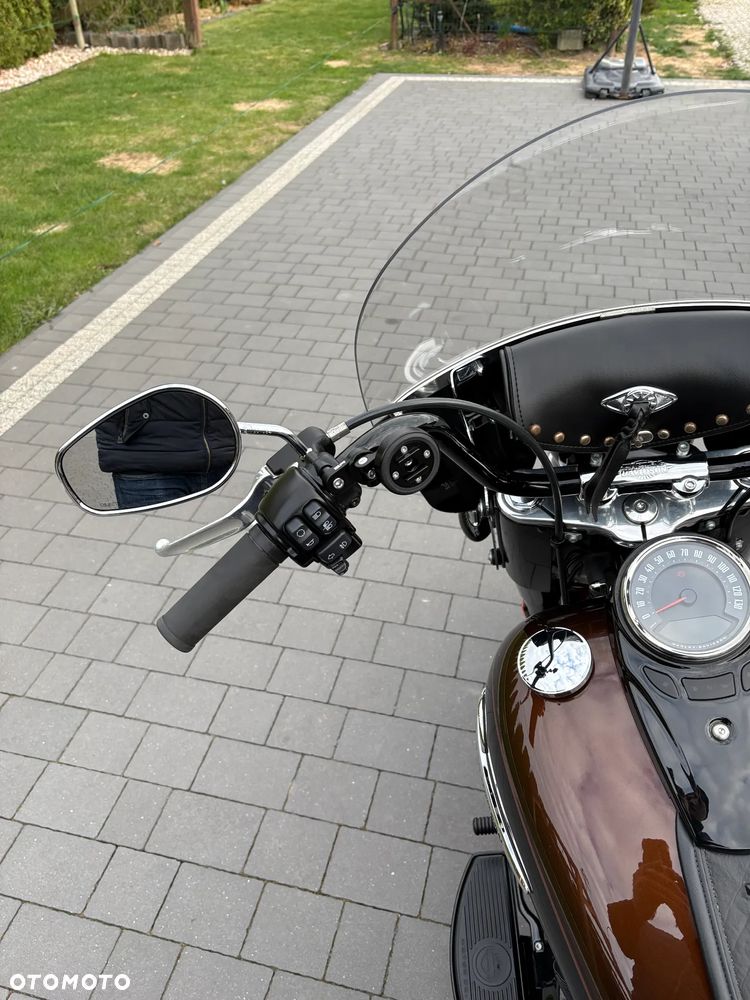 Harley-Davidson Softail Heritage Classic - 12