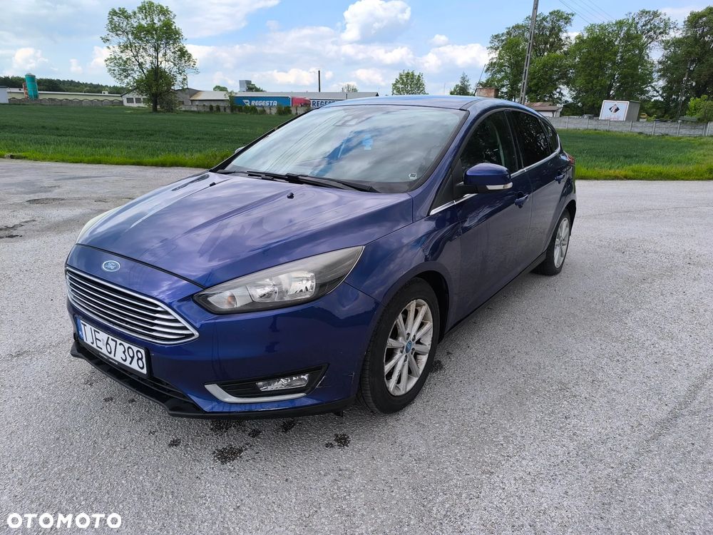 Ford Focus 1.0 EcoBoost Red Edition ASS - 2