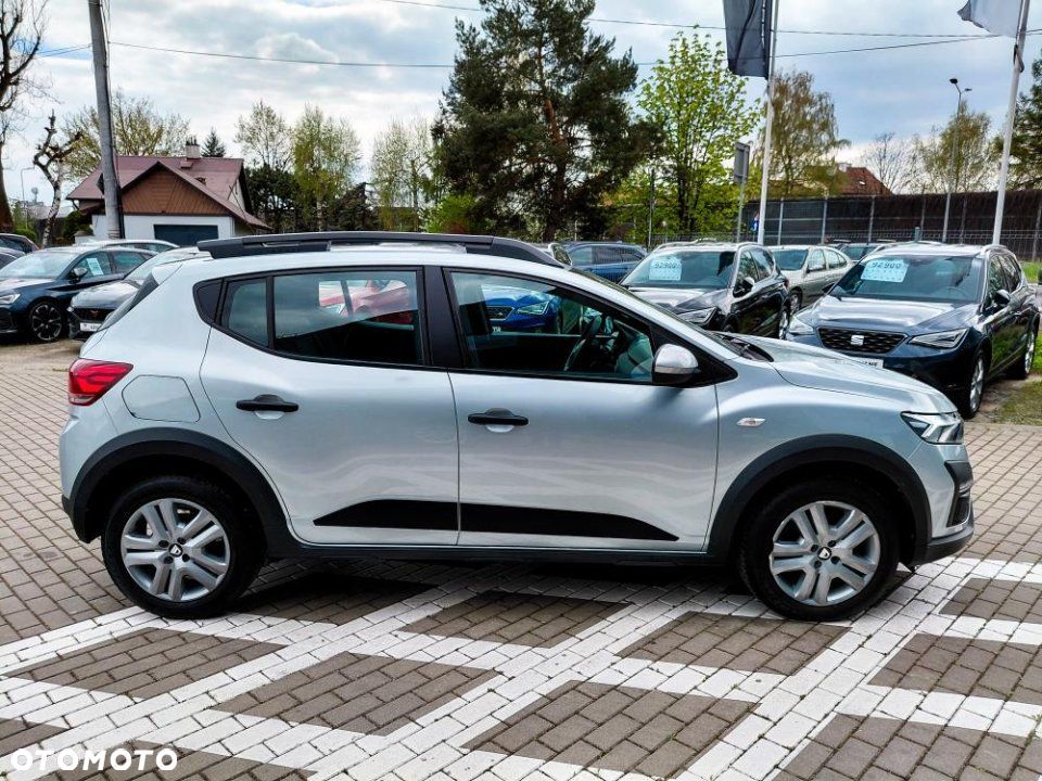 Dacia Sandero - 5