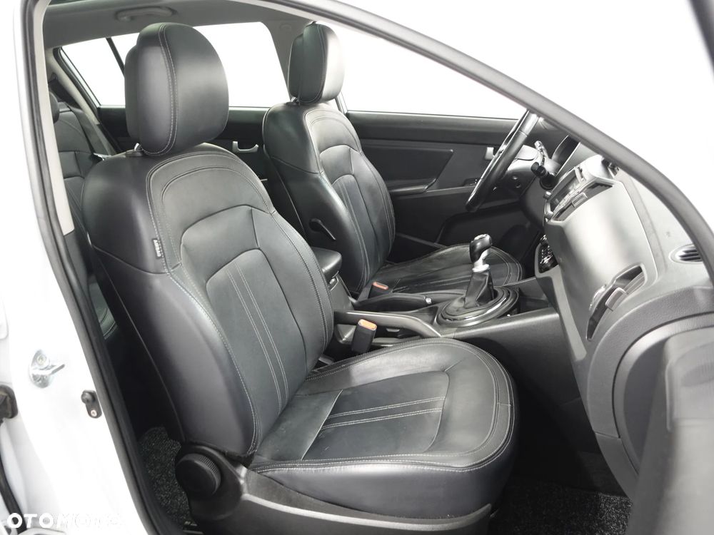 Kia Sportage 2.0 CRDI 184 AWD Spirit - 26