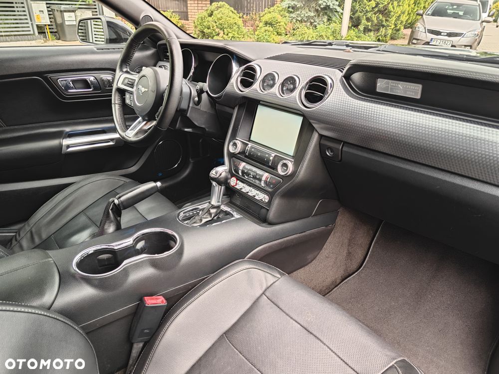 Ford Mustang - 20