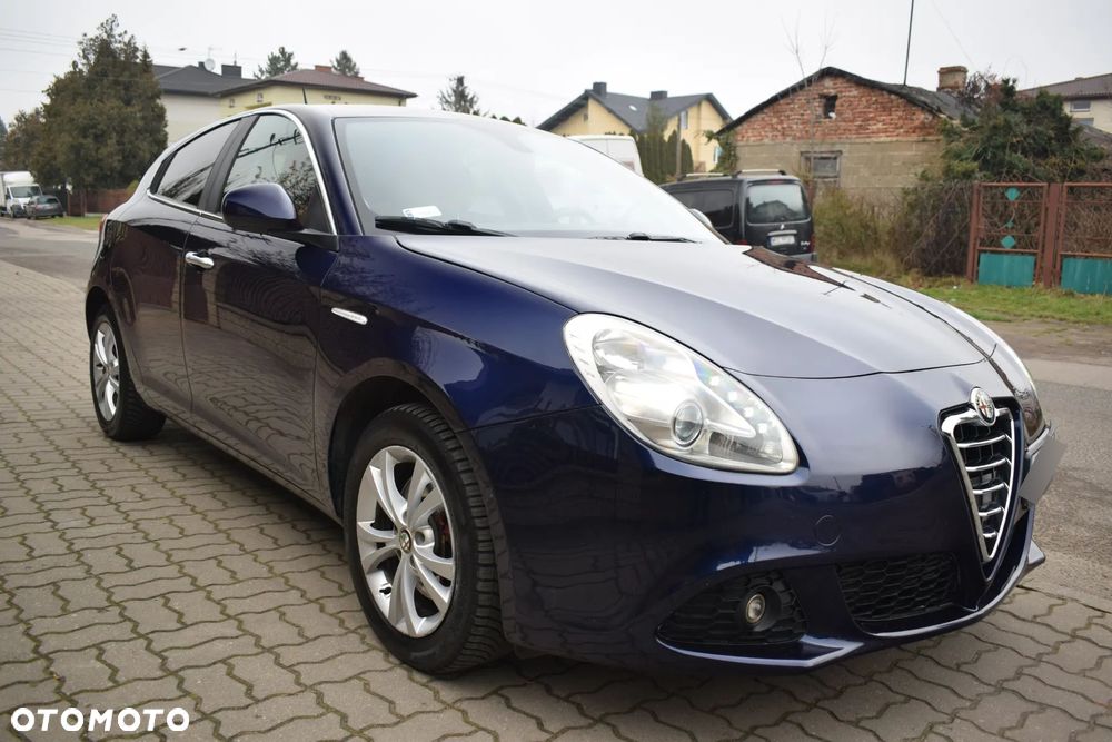 Alfa Romeo Giulietta 2.0 JTDM Veloce - 1