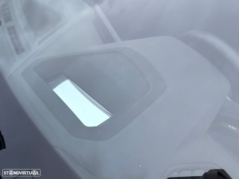 BMW 218 Gran Coupé i Pack Desportivo M - 12