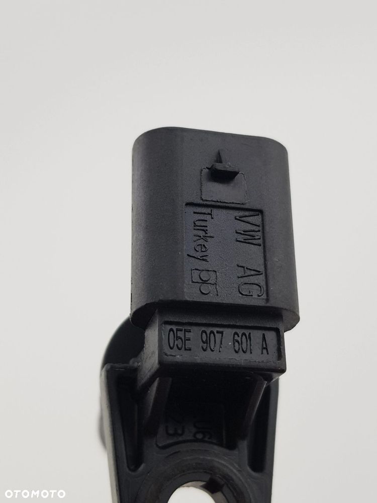 NOWY ORYGINALNY CZUJNIK WAŁKA ROZRZĄDU 05E907601A VW AUDI SEAT SKODA - 4