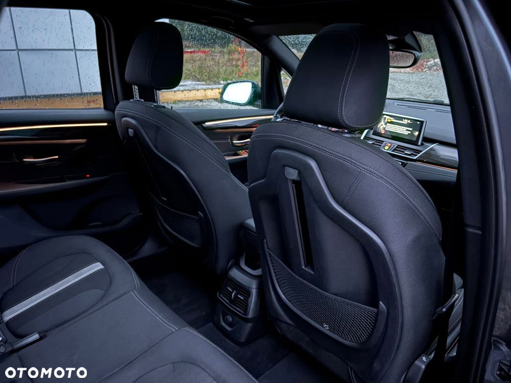 BMW Seria 2 218i Sport Line - 13