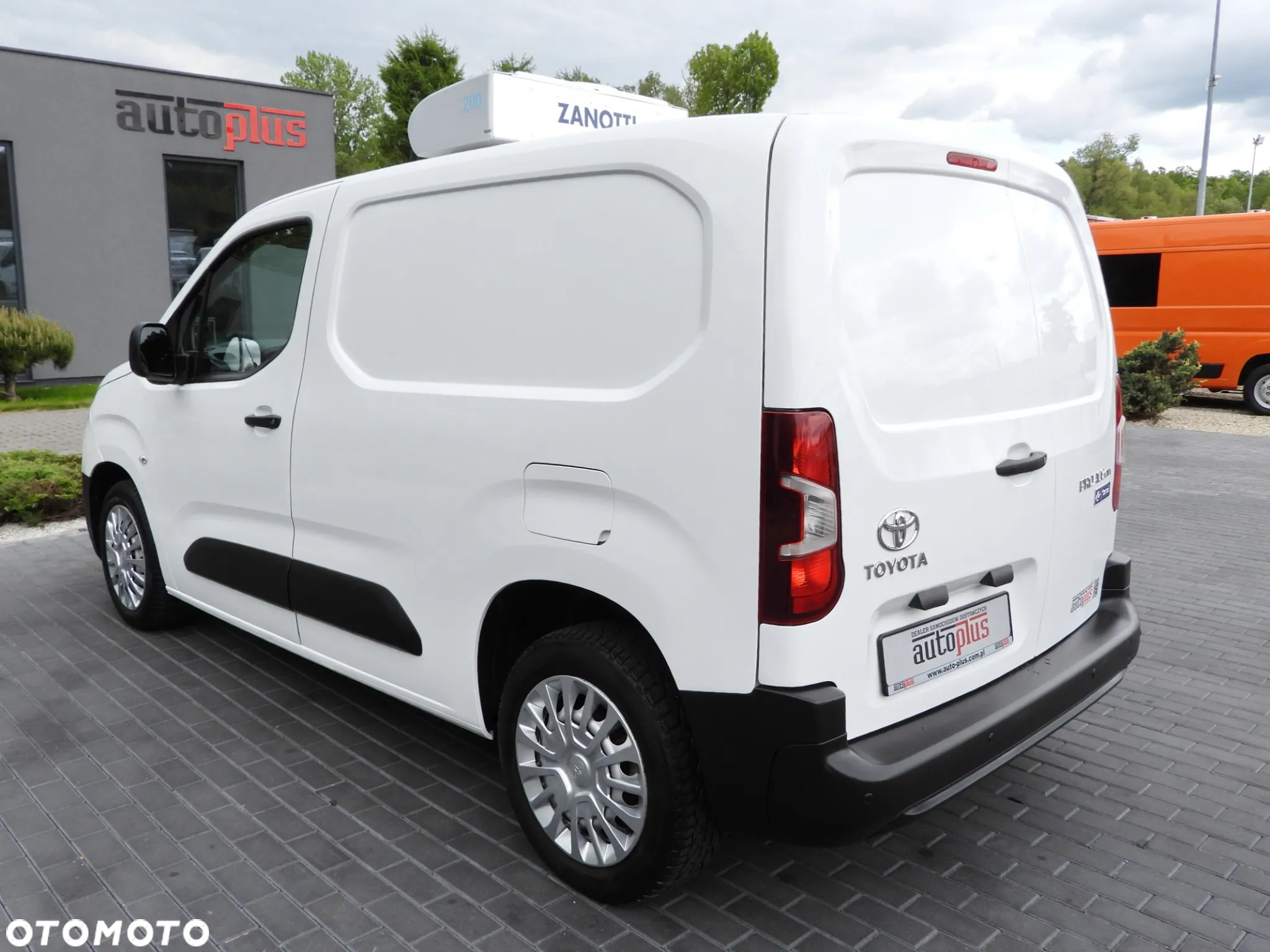 Toyota PROACE CITY  FURGON CHŁODNIA -15*C ZASILANIE 230V TEMPOMAT KLIMATYZACJA 100KM [ 975800 ] - 11