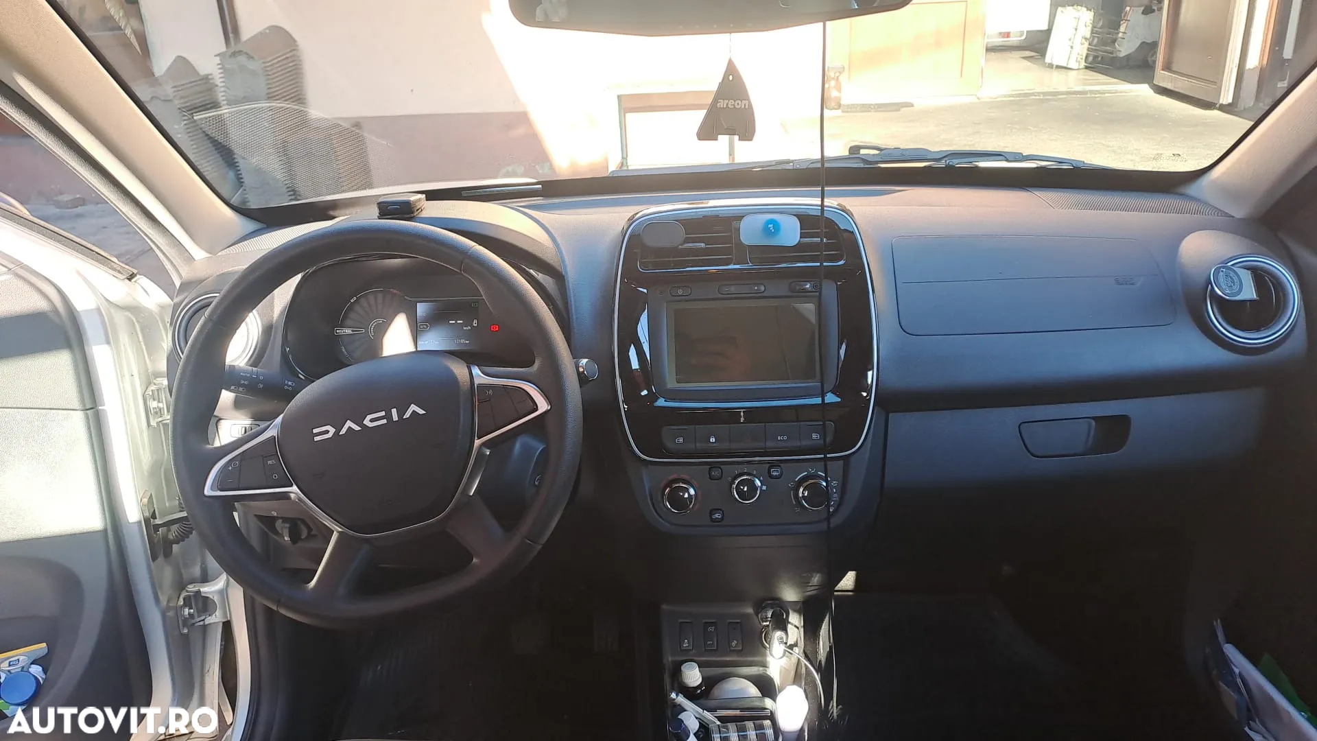 Dacia Spring Cargo Electric 45 (33kW) - 9