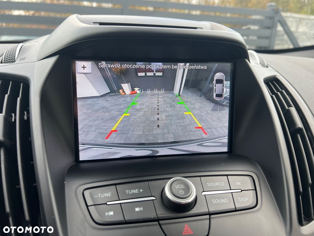 Ford Kuga 2.0 TDCi 4x4 Titanium - 24