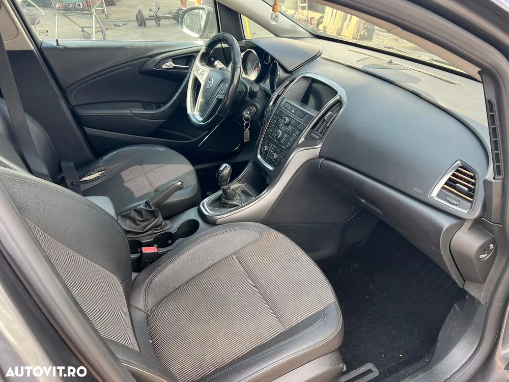 Navigatie opel astra j - 2