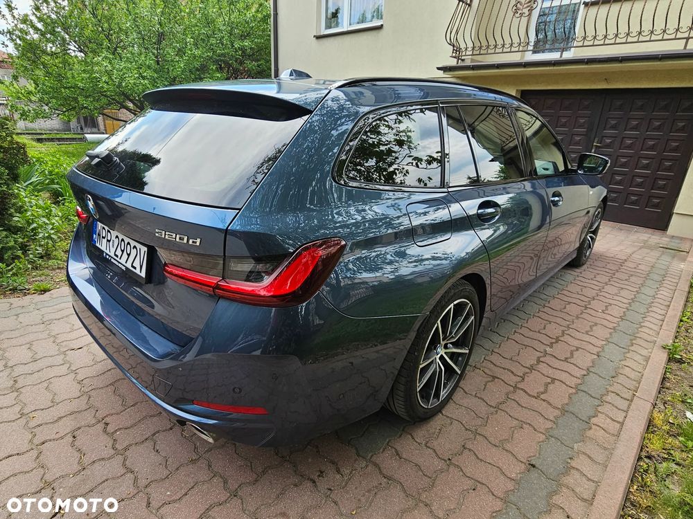 BMW Seria 3 - 12