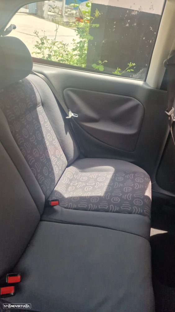 SEAT Ibiza 1.9 TDi Signo - 17