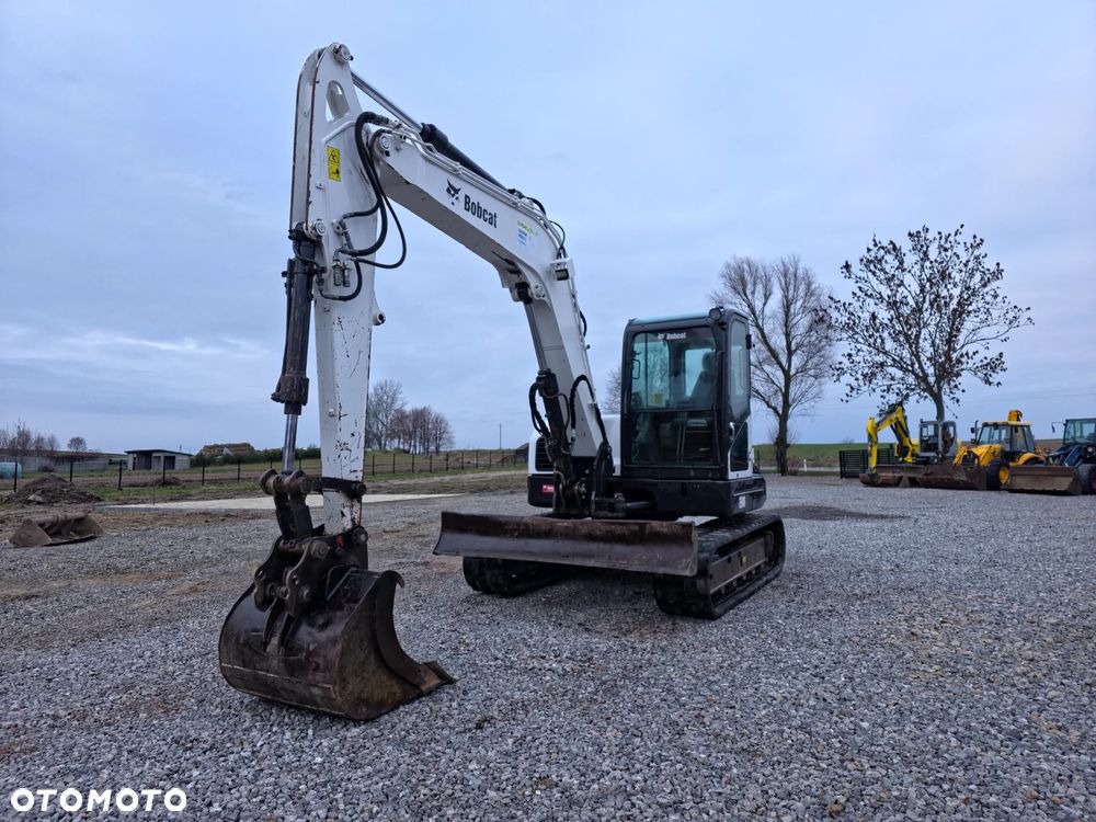 Bobcat E80 - 13