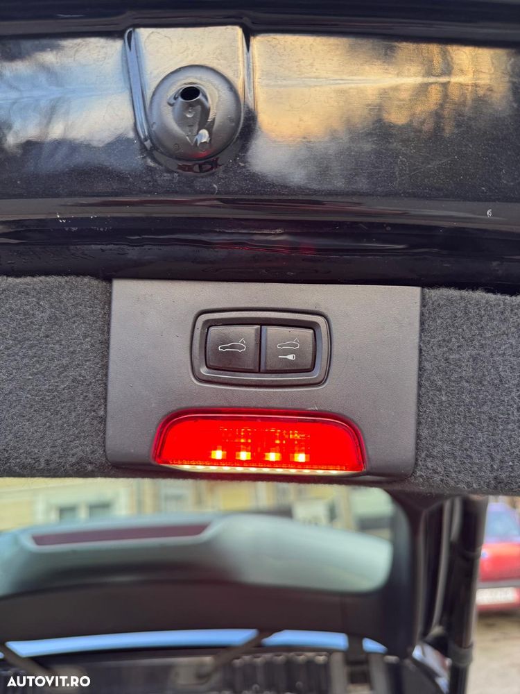 Porsche Cayenne - 22