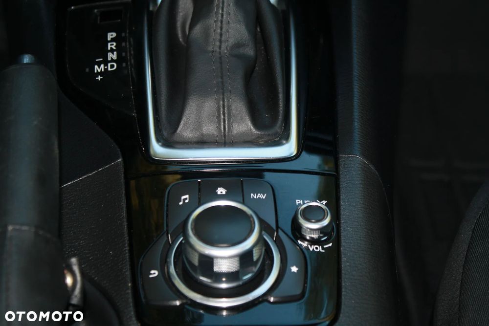 Mazda 3 - 16