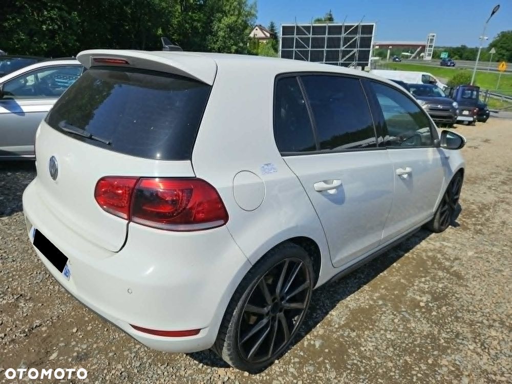 Volkswagen Golf 2.0 TDI DPF DSG GTD - 2