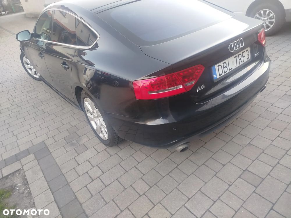 Audi A4 Avant - 13