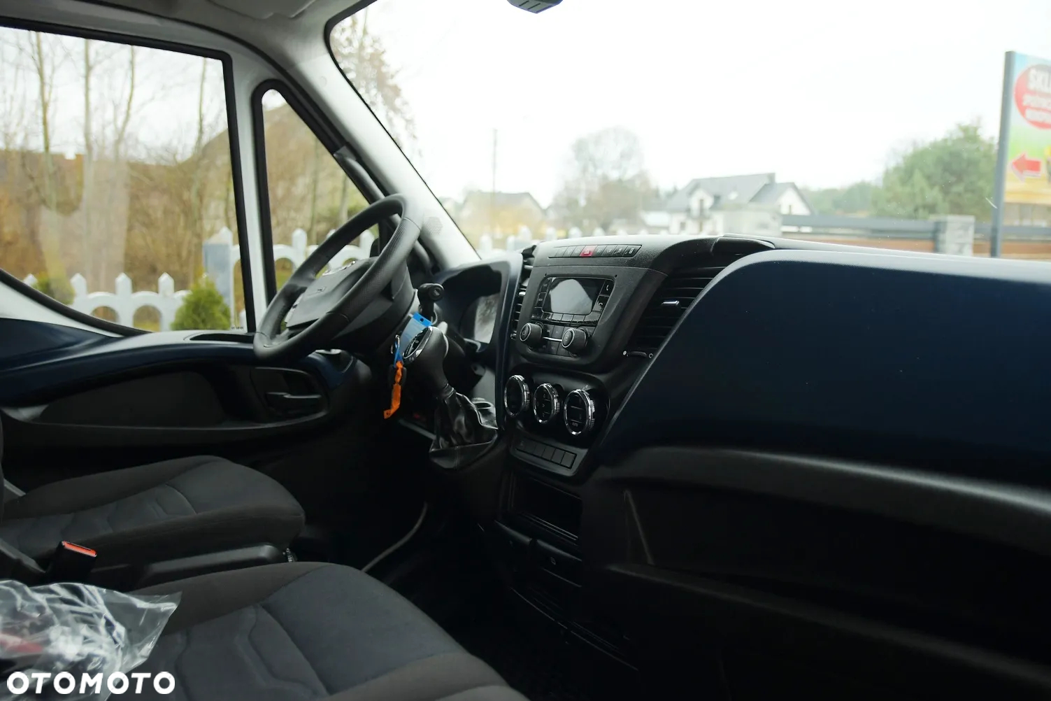 Iveco DAILY 35-140 * 2.3 Diesel HiMatic 140KM * LAWETA *100% Aluminium*Samochód  JAK NOWY!!! - 25